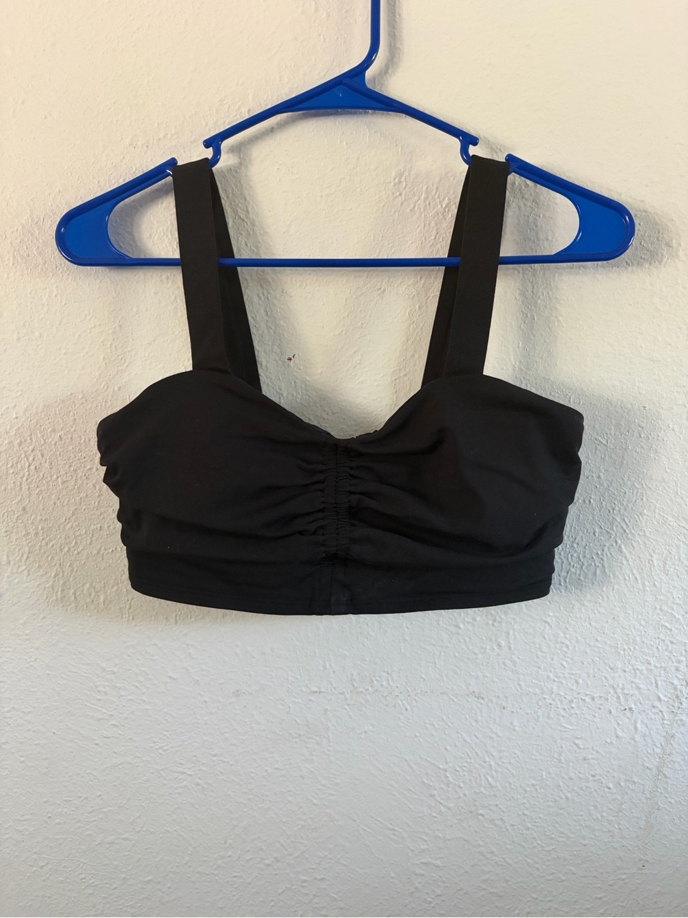 ALO Yoga Black Sports Bralette with Center Logo